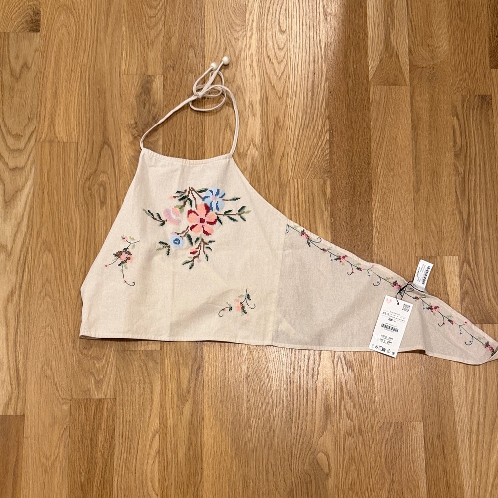 Zara Cream Floral Embroidered Crop Top